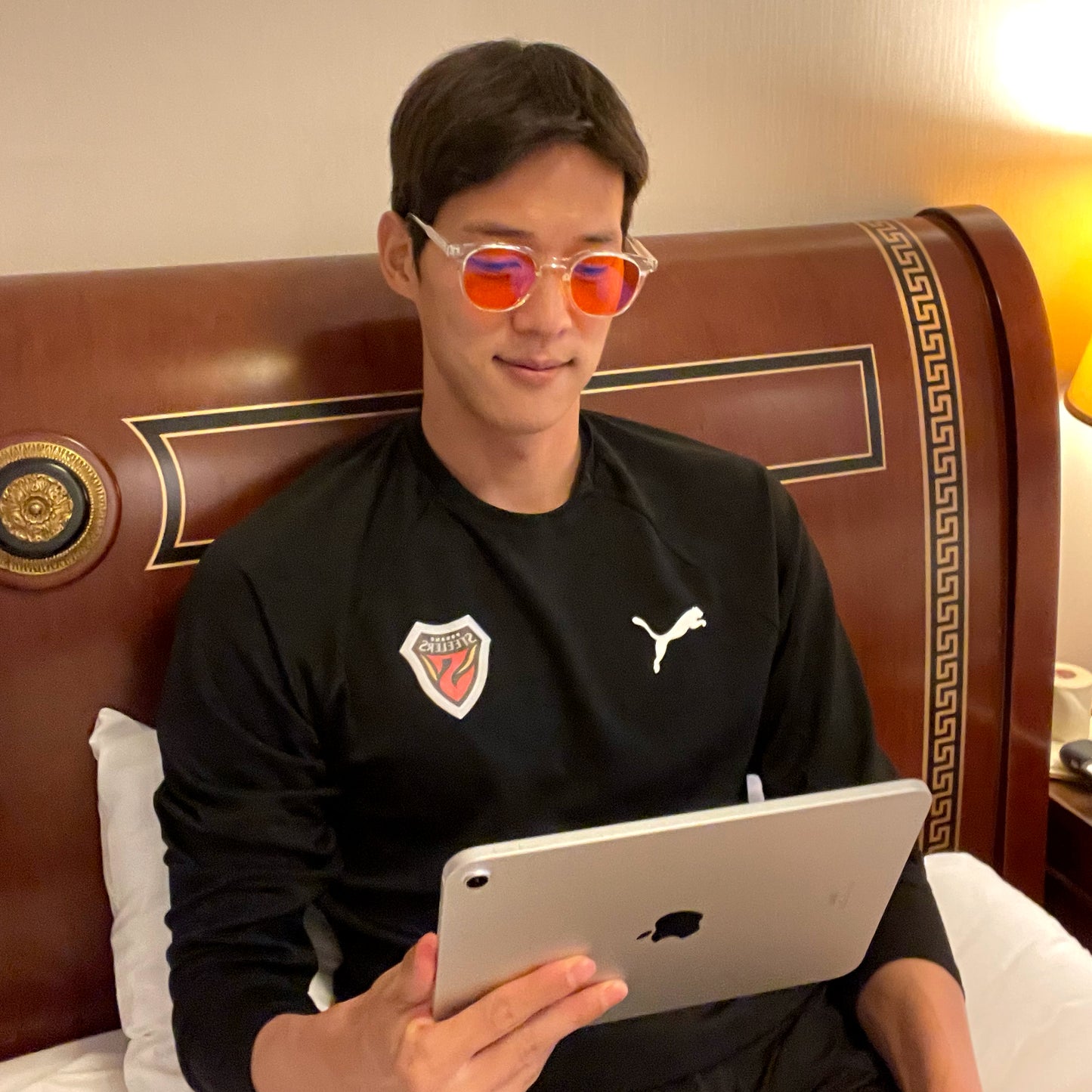 Pohang Steelers' Hwang In-jae