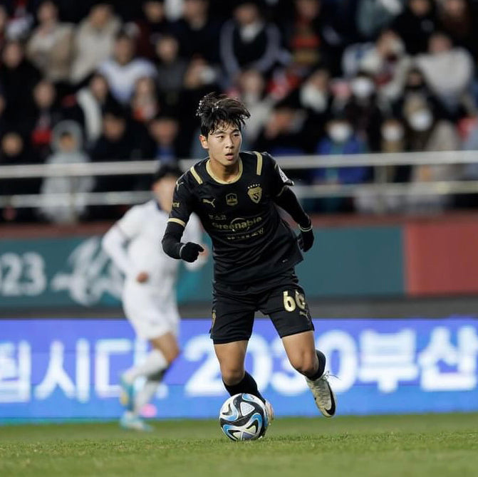 포항스틸러스 김준호 선수