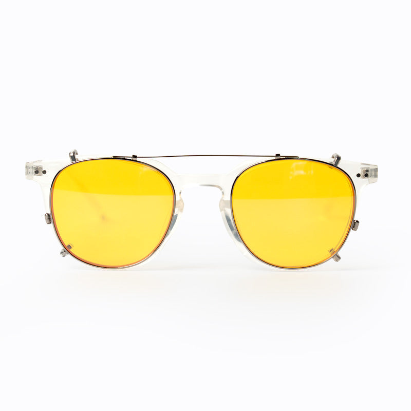 모델로 바지코 클립 데이렌즈