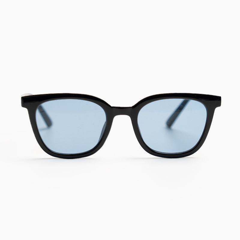 모델로 블루 블랙